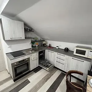 Mansarda In Pieno Centro Savona